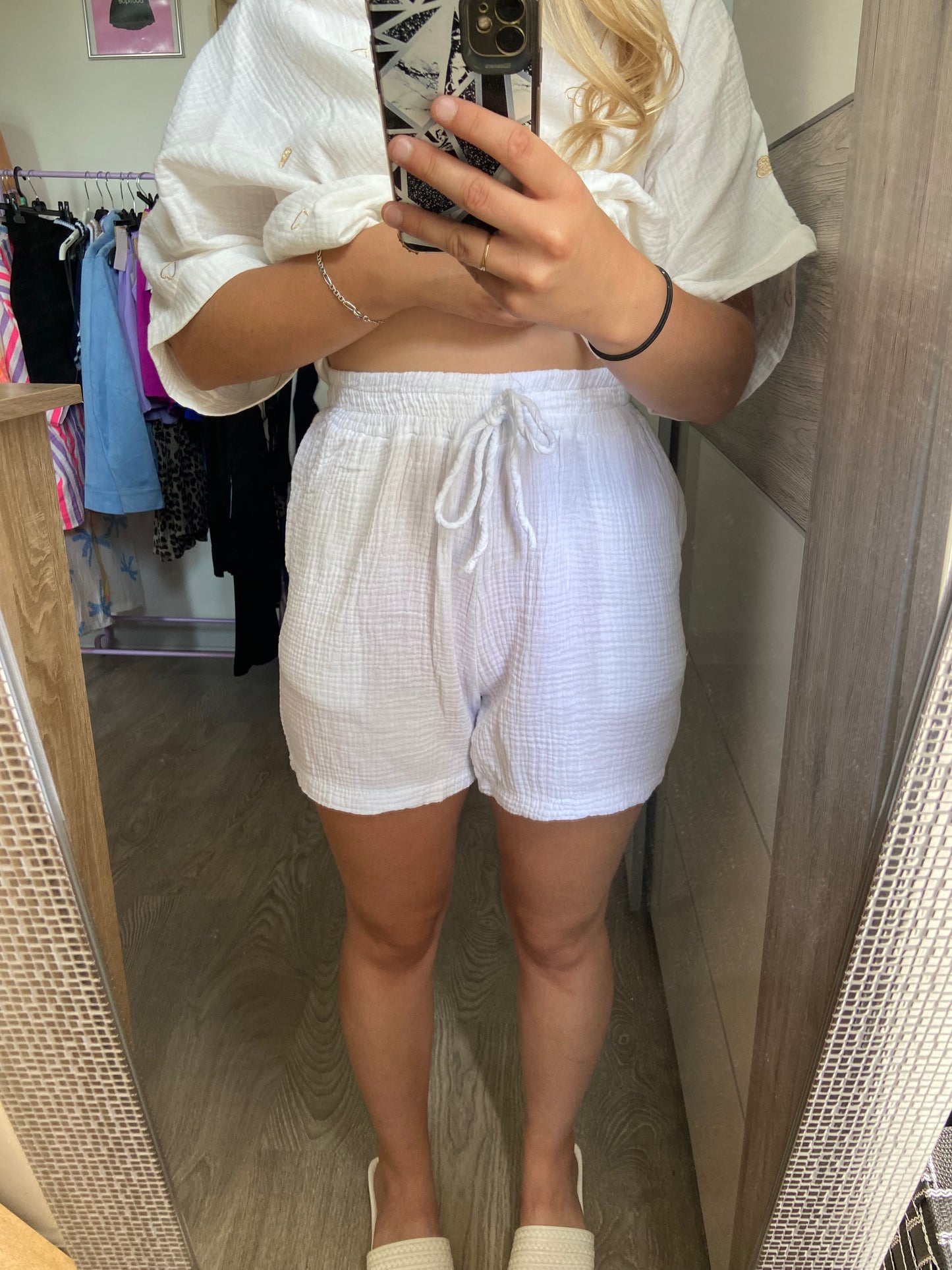 Short blanc