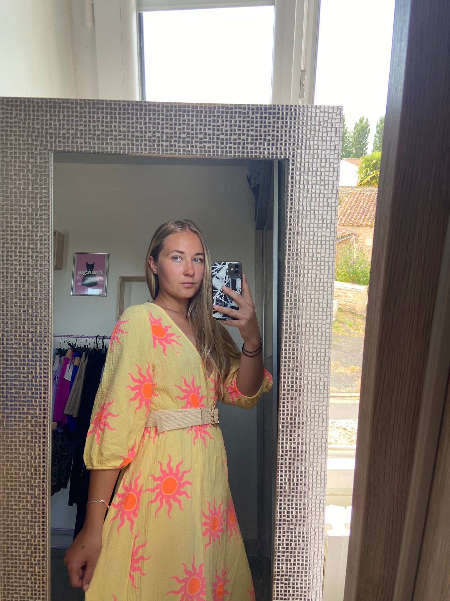 Robe jaune soleil