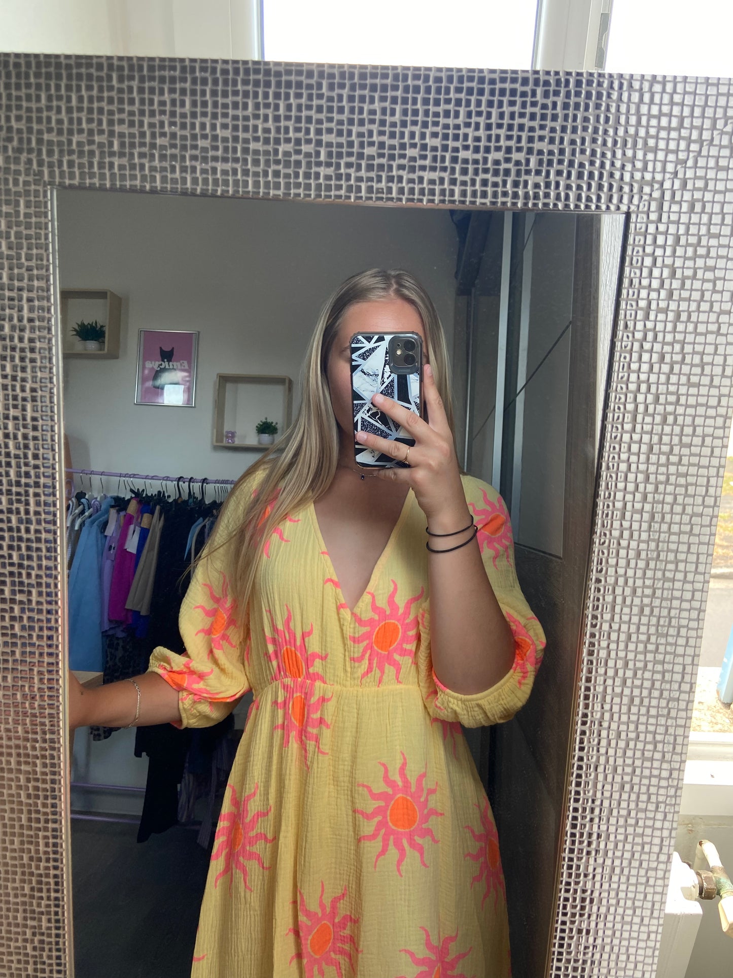 Robe jaune soleil